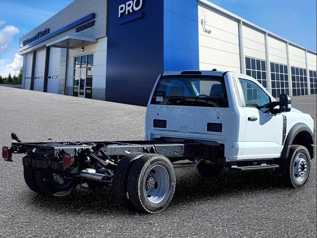 New 2026 Ford F450 XL w/ XL Chrome Package image 3