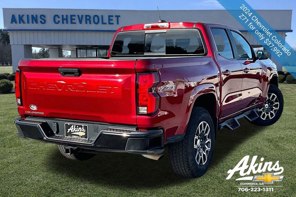 Used 2024 Chevrolet Colorado Z71 w/ Advanced Trailering Package AWD/4WD image 7