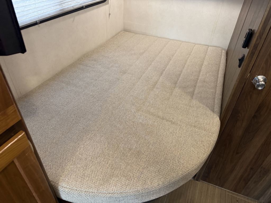 Used 2019 Mercedes-Benz Sprinter 170 image 65