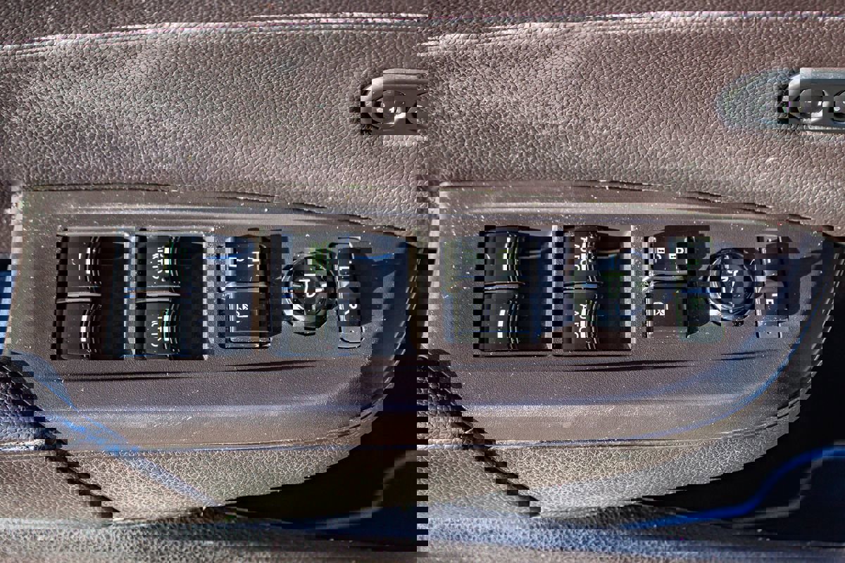 Used 2016 Acura ILX w/ Premium Package image 12