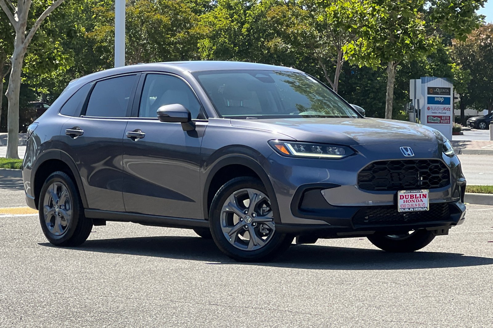 Used 2026 Honda HR-V LX image 2