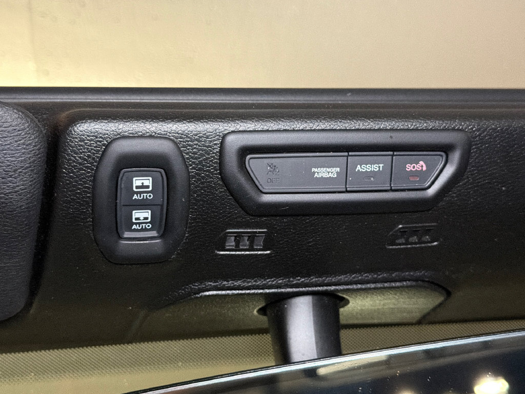 Used 2023 Jeep Wrangler Unlimited Sahara w/ Safety Group AWD/4WD image 29