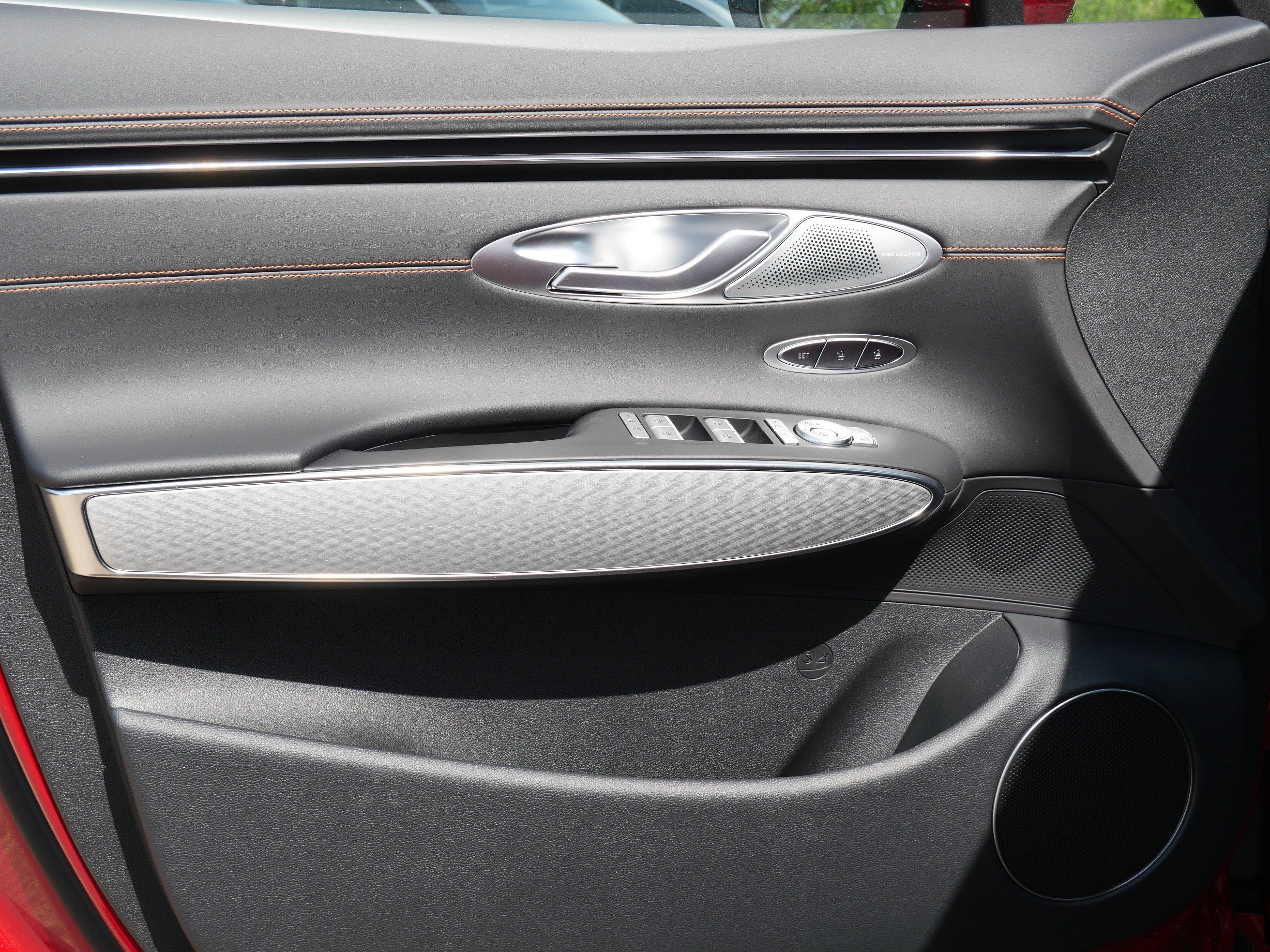 New 2026 Genesis GV70 2.5T Sport Prestige AWD/4WD image 4