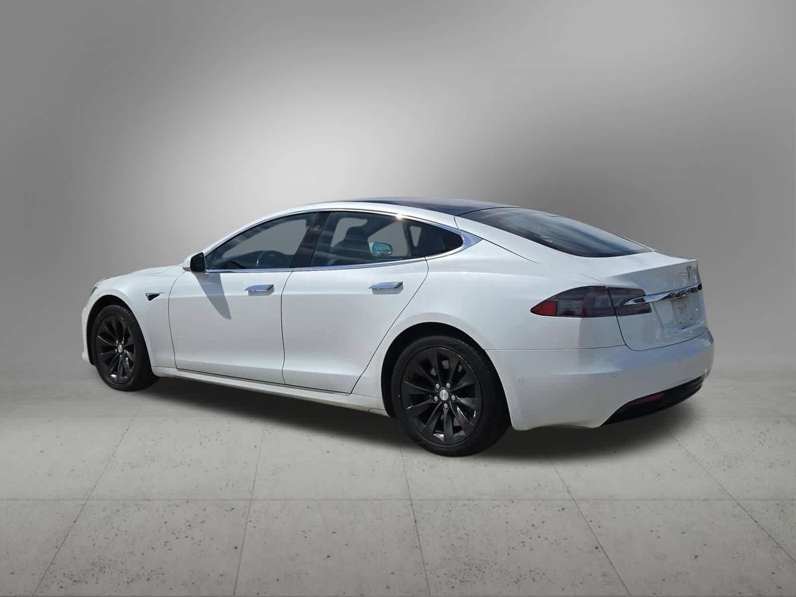 Used 2020 Tesla Model S Long Range AWD/4WD image 4