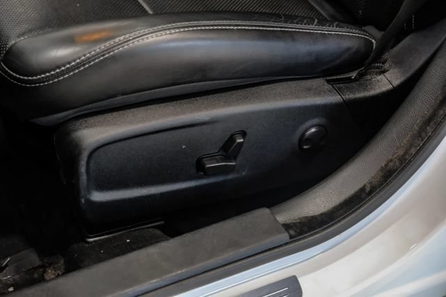 Used 2022 Chrysler 300 S w/ Comfort Group RWD image 49