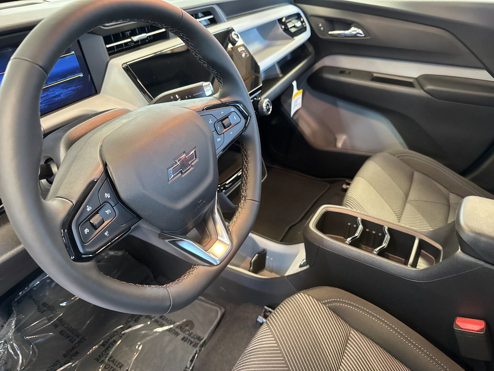 New 2027 Chevrolet Bolt LT w/ Comfort Package image 9