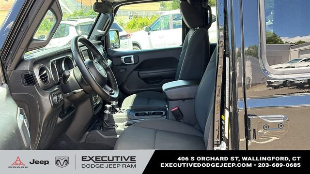Used 2022 Jeep Gladiator Sport AWD/4WD image 9