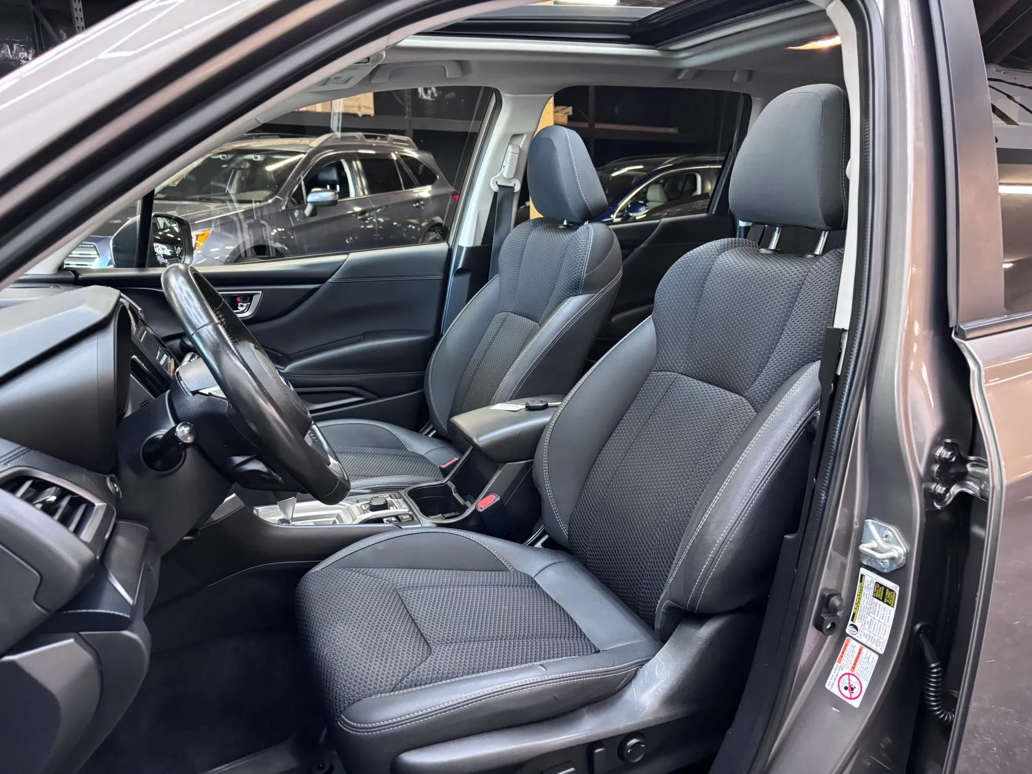 Used 2019 Subaru Forester Premium w/ All-Weather Package AWD/4WD image 9