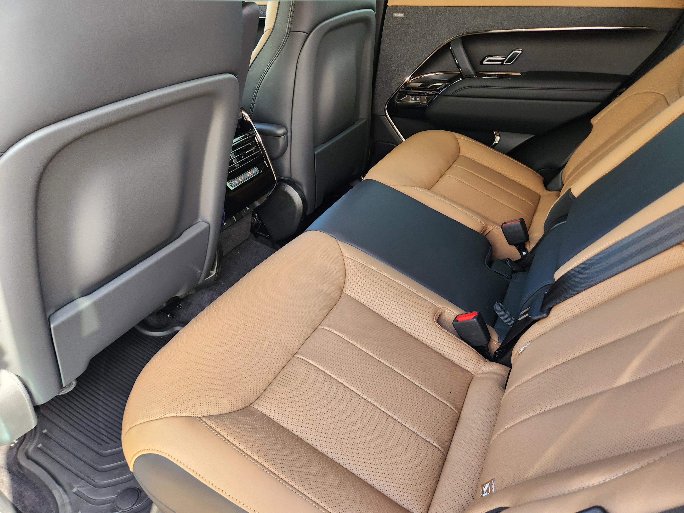 New 2026 Land Rover Range Rover Sport Dynamic SE AWD/4WD image 25