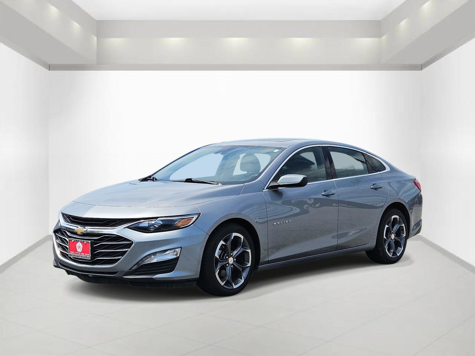 Used 2024 Chevrolet Malibu LT FWD image 3