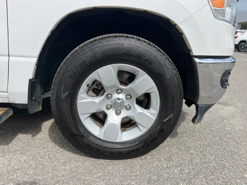 Used 2023 RAM 1500 Big Horn image 25