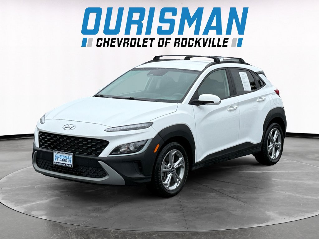 Used 2023 Hyundai Kona SEL AWD/4WD image 2