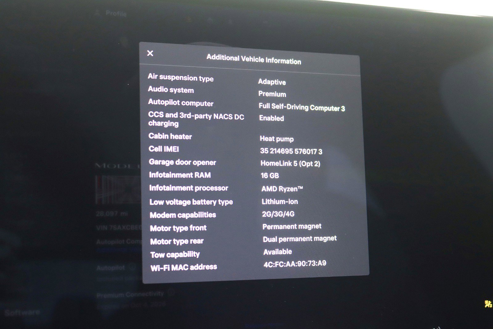 Used 2022 Tesla Model X Plaid image 28