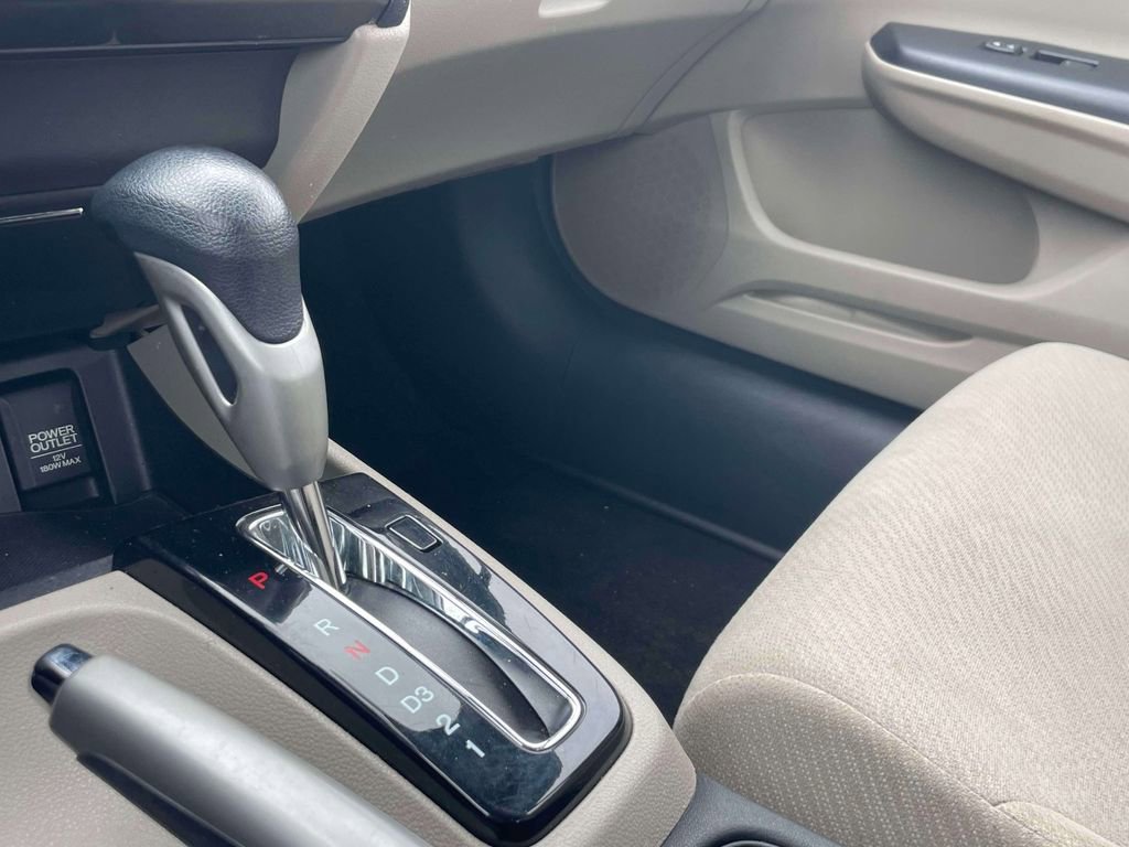 Used 2013 Honda Civic HF image 31