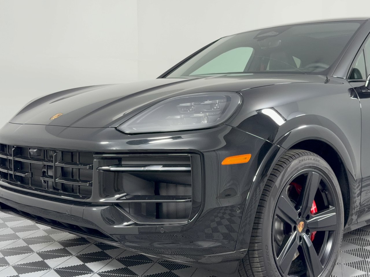 New 2026 Porsche Cayenne GTS AWD/4WD image 12