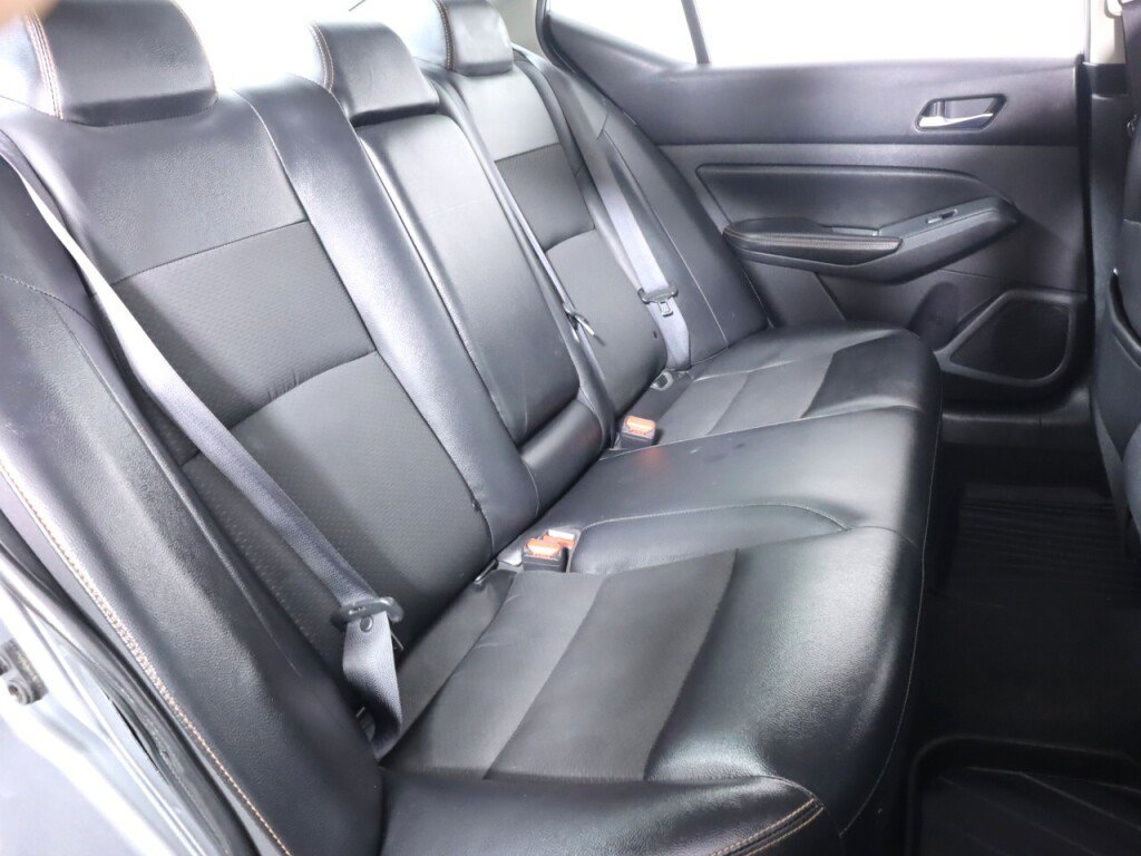 Used 2020 Nissan Altima 2.5 SR FWD image 35