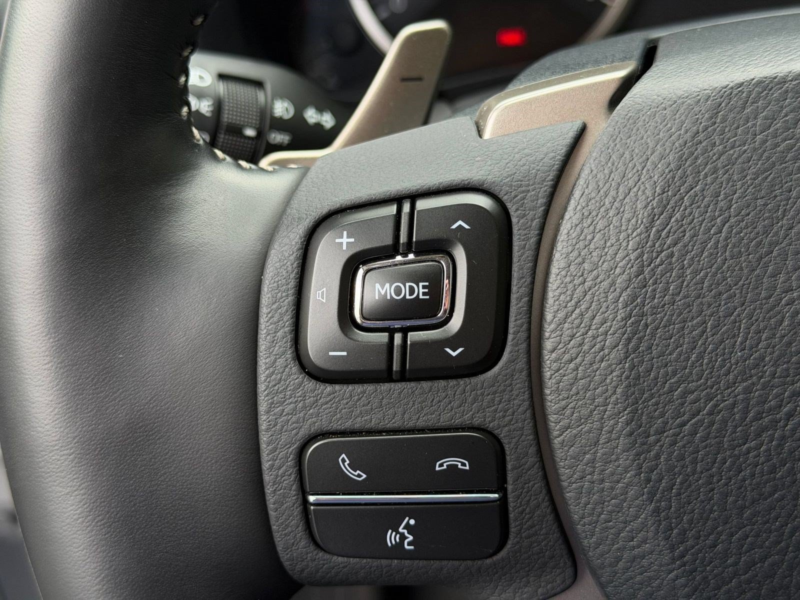Certified 2020 Lexus NX 300 AWD w/ Premium Package image 17