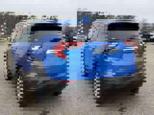 Used 2024 GMC Terrain SLE image 6