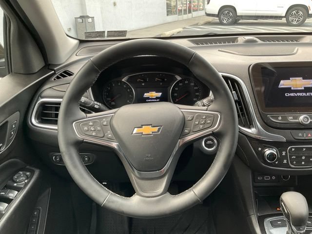 Used 2024 Chevrolet Equinox Premier AWD/4WD image 3