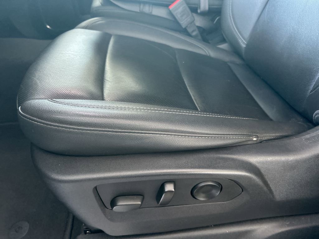 Used 2024 GMC Sierra 1500 SLT image 14