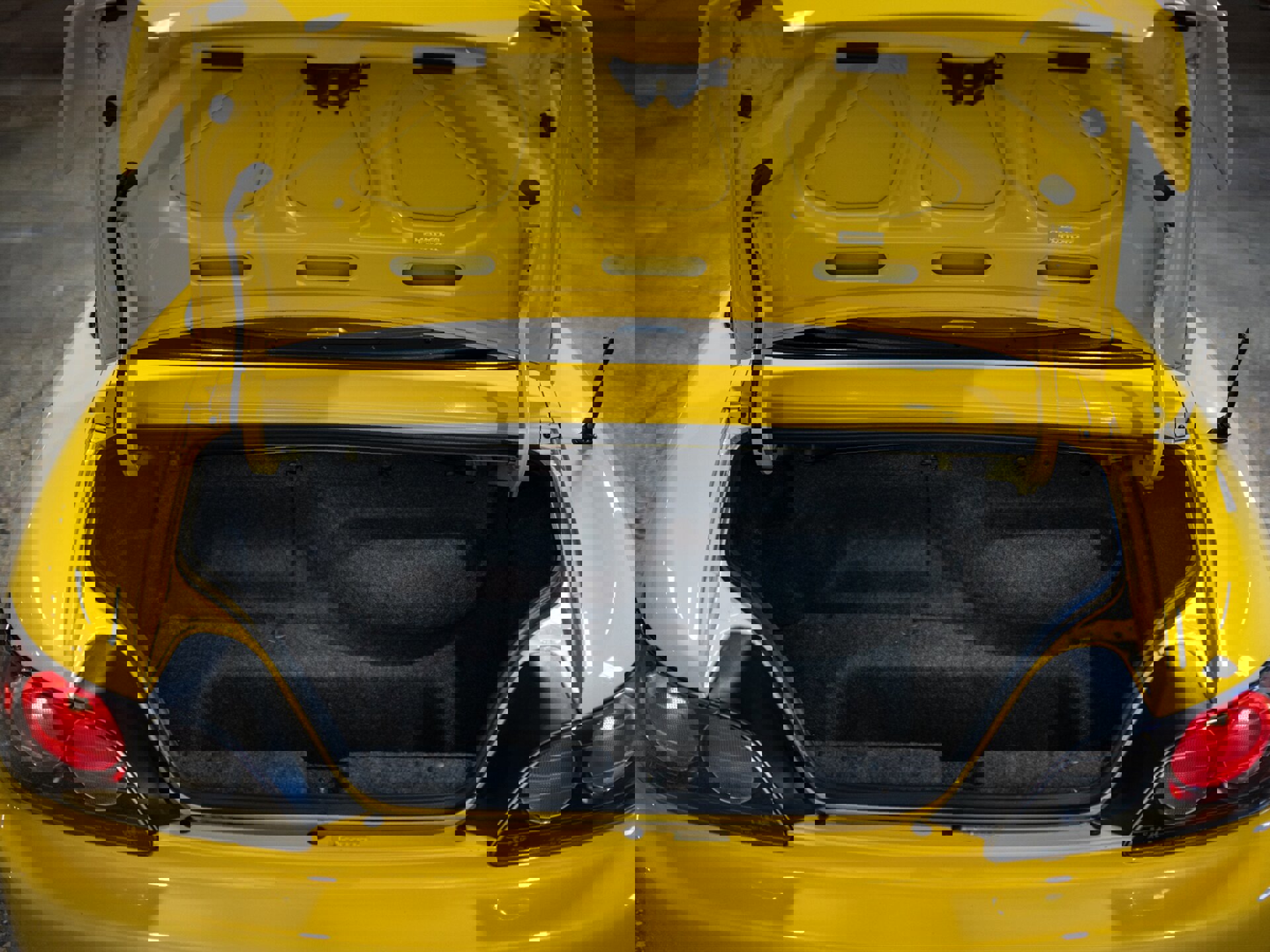 Used 2003 Honda S2000 image 14