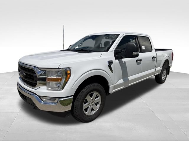 Used 2022 Ford F150 XLT w/ Equipment Group 301A Mid AWD/4WD image 3