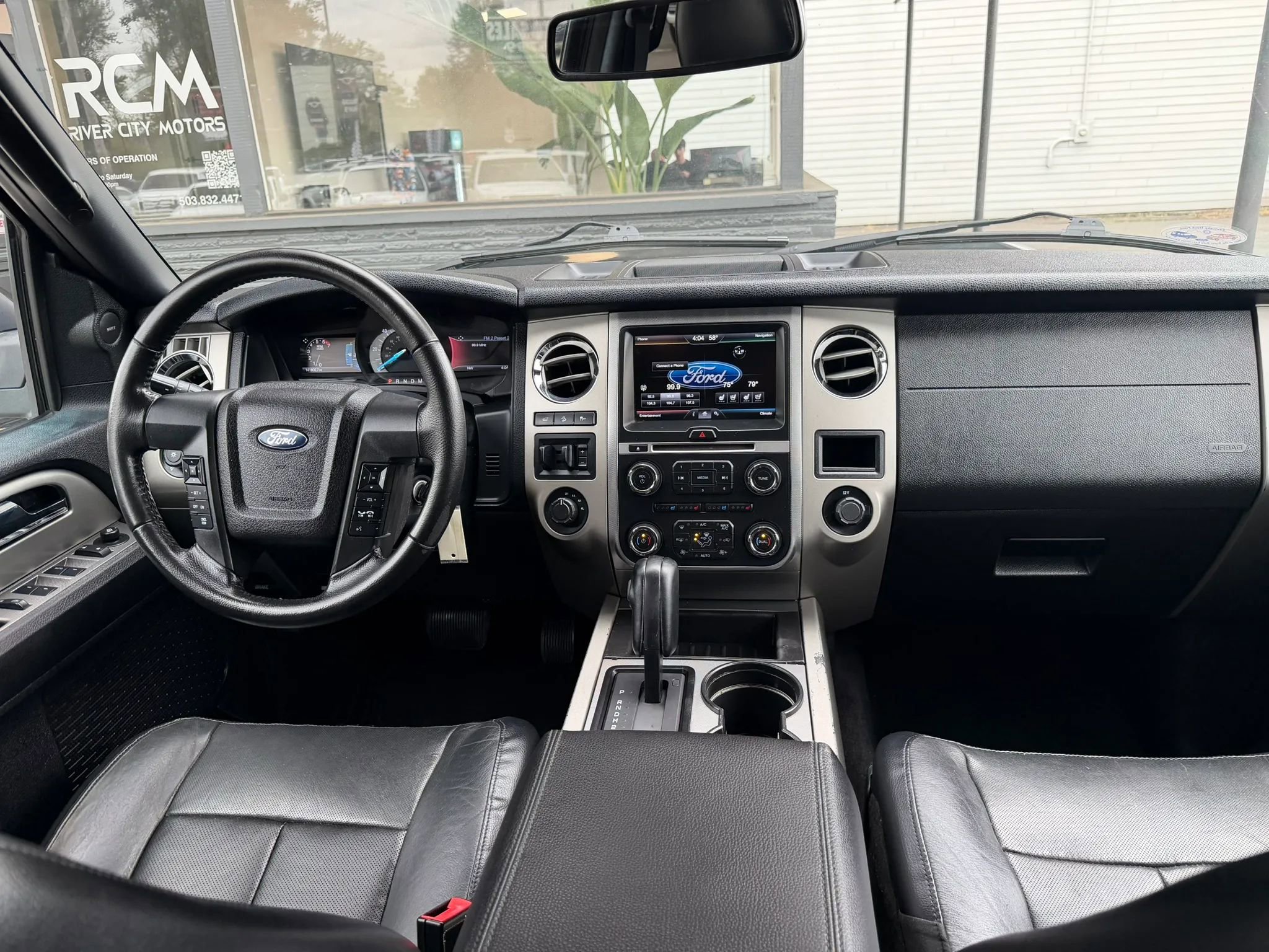 Used 2015 Ford Expedition EL XLT w/ Equipment Group 202A AWD/4WD image 31