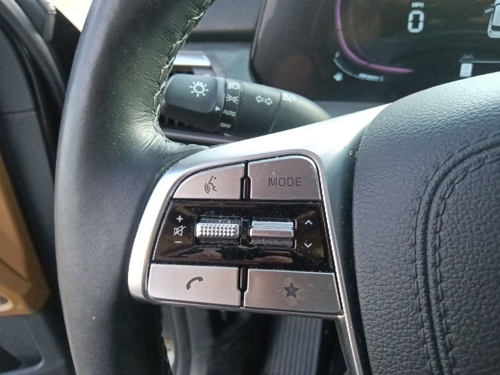 Used 2024 Kia Telluride EX X-Line AWD/4WD image 19