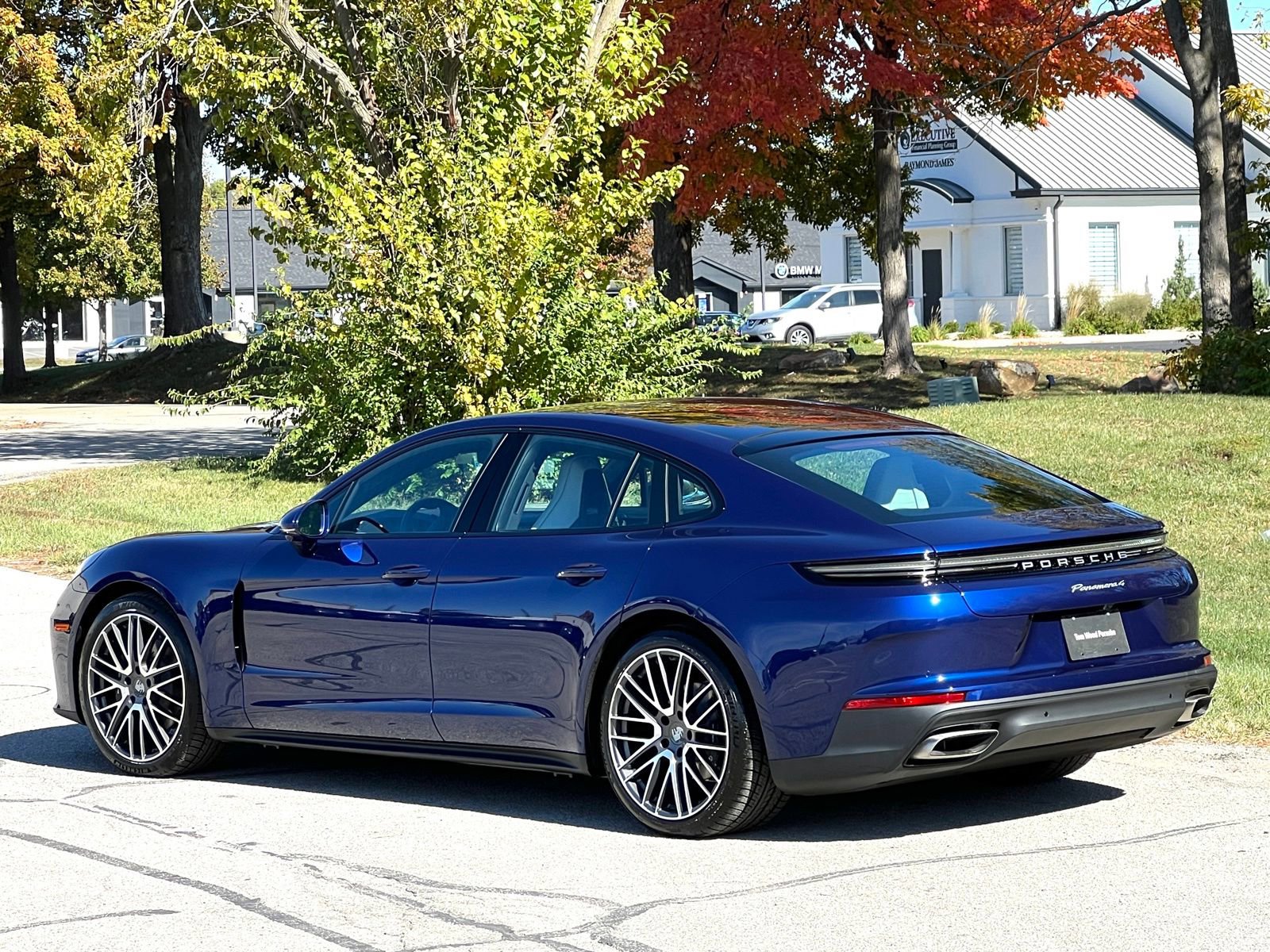 New 2026 Porsche Panamera 4 image 3