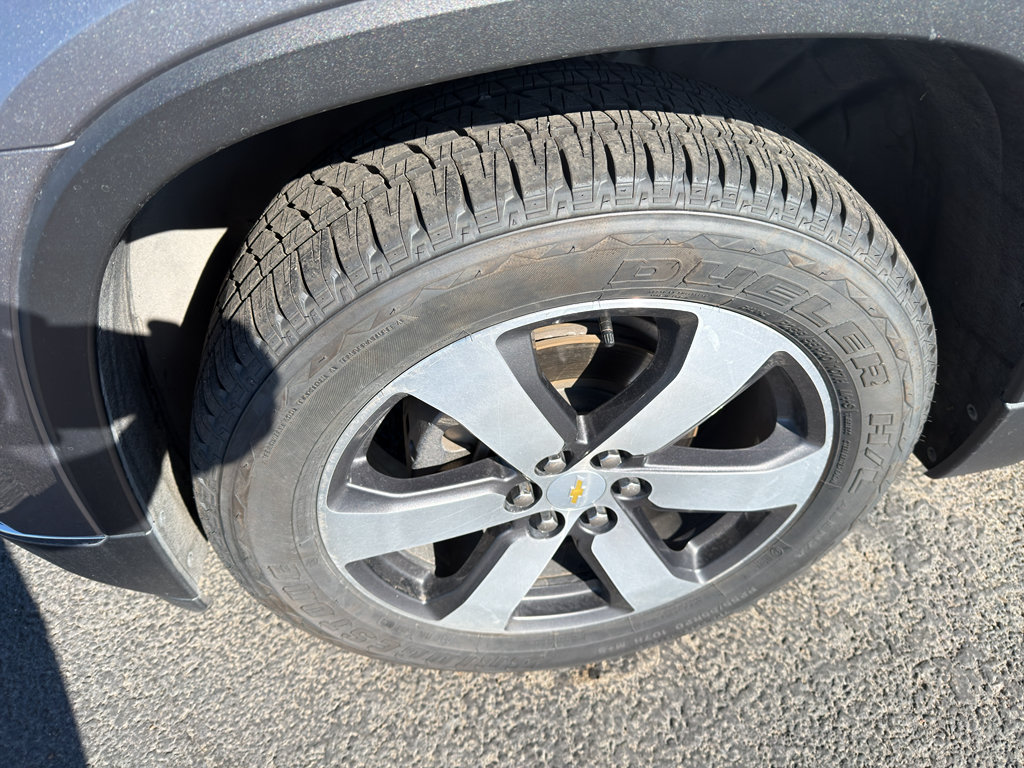 Used 2019 Chevrolet Traverse LT AWD/4WD image 9