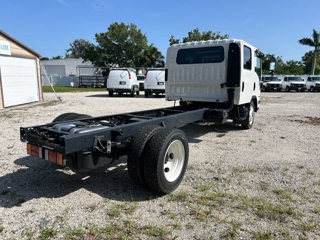 New 2027 Chevrolet Low Cab Forward RWD image 4