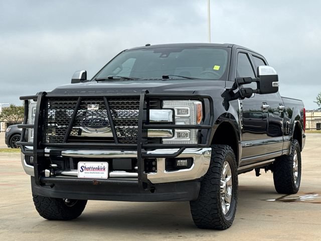Used 2017 Ford F250 King Ranch w/ King Ranch Ultimate Package AWD/4WD video 3