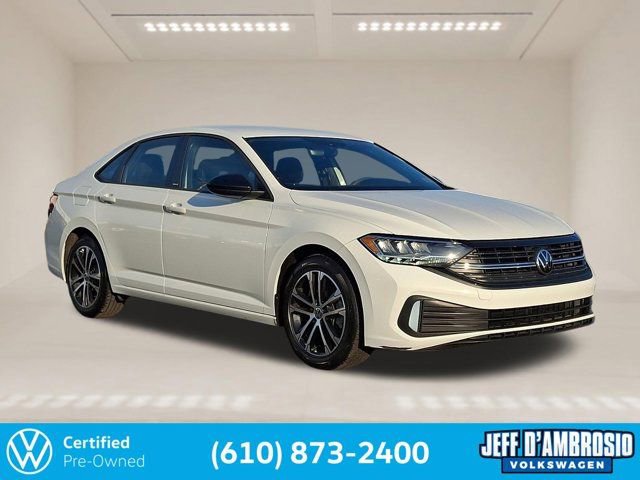 Certified 2023 Volkswagen Jetta Sport image 1