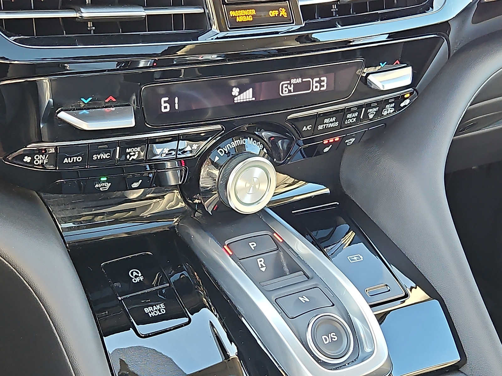 Certified 2024 Acura MDX w/ Technology Package AWD/4WD image 17