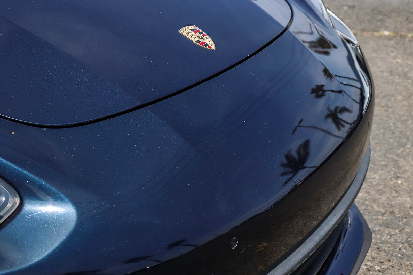Used 2017 Porsche Panamera 4 AWD/4WD image 6