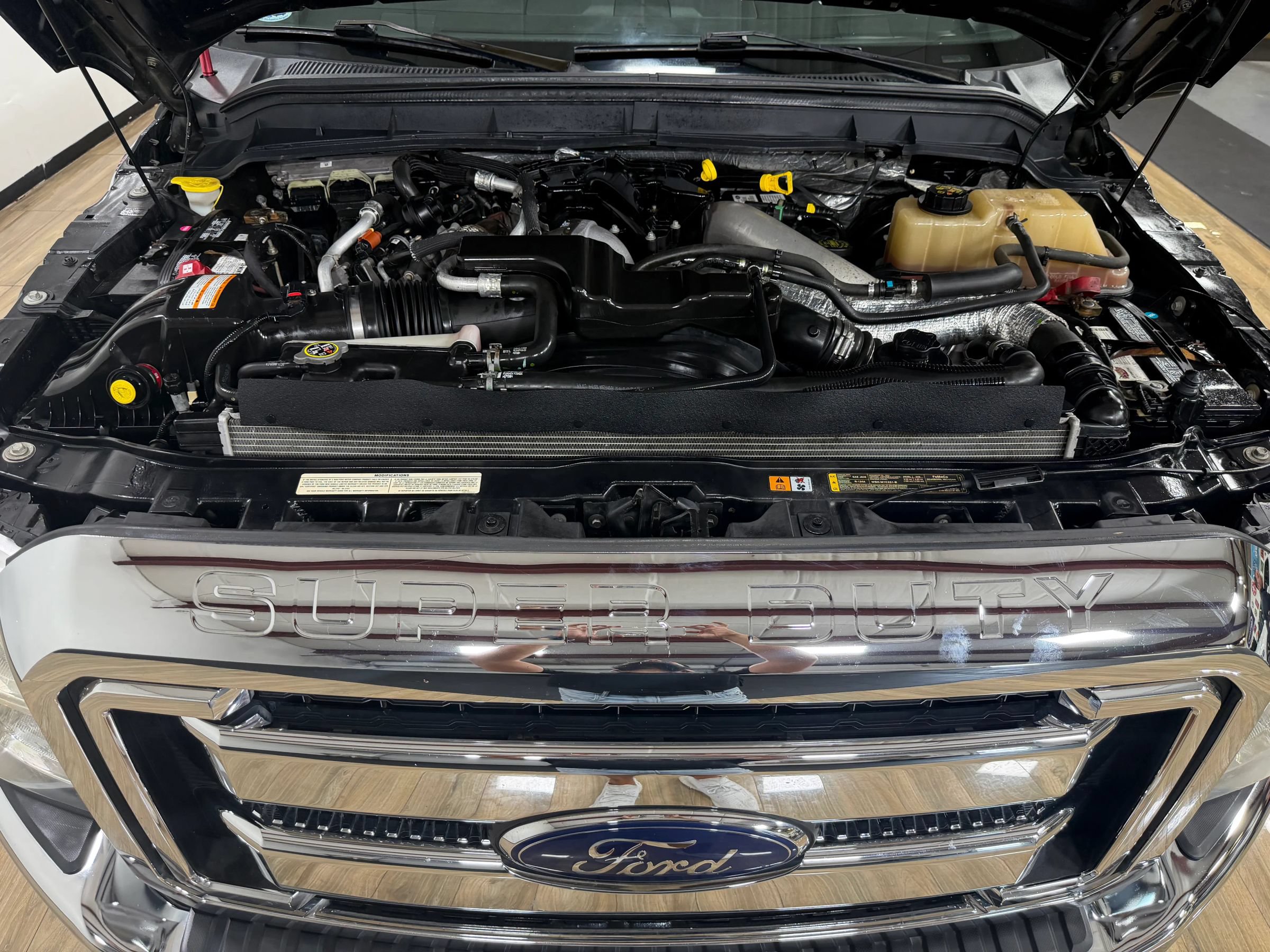 Used 2013 Ford F350 Lariat w/ Lariat Ultimate Pkg AWD/4WD image 11