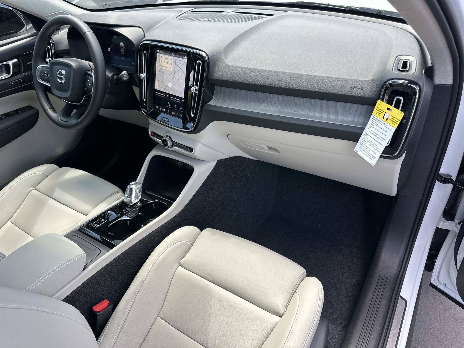 New 2026 Volvo XC40 B5 Ultra w/ Climate Package AWD/4WD image 21