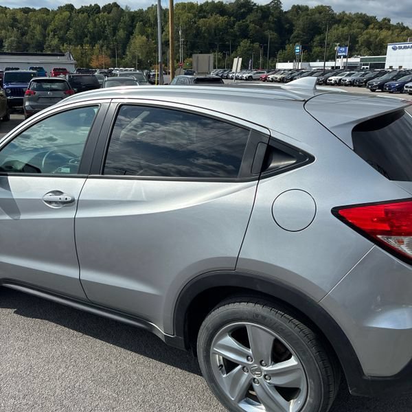 Used 2019 Honda HR-V EX image 8