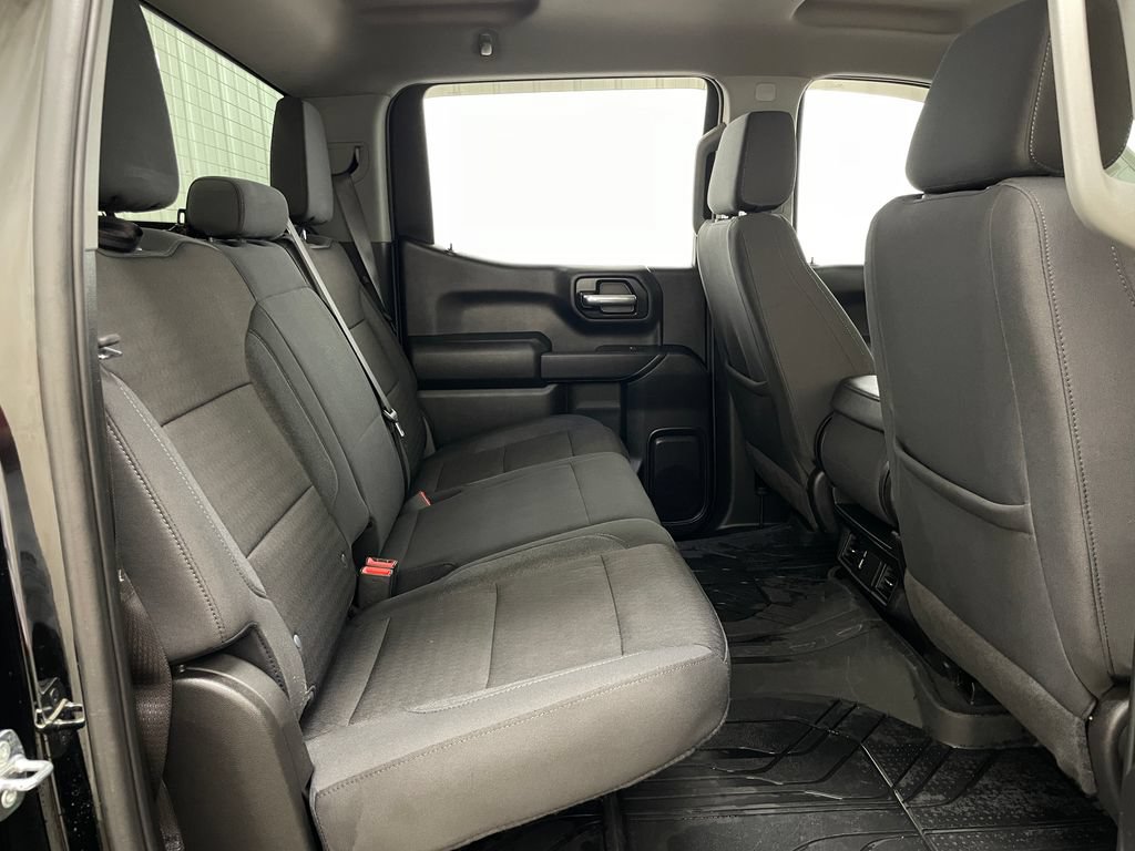 Certified 2024 Chevrolet Silverado 1500 Custom AWD/4WD image 40