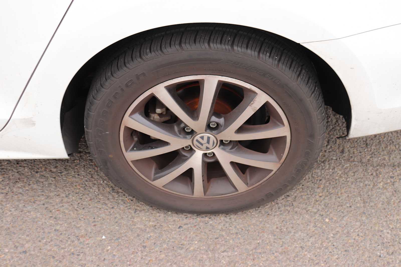 Used 2018 Volkswagen Jetta SE FWD image 9