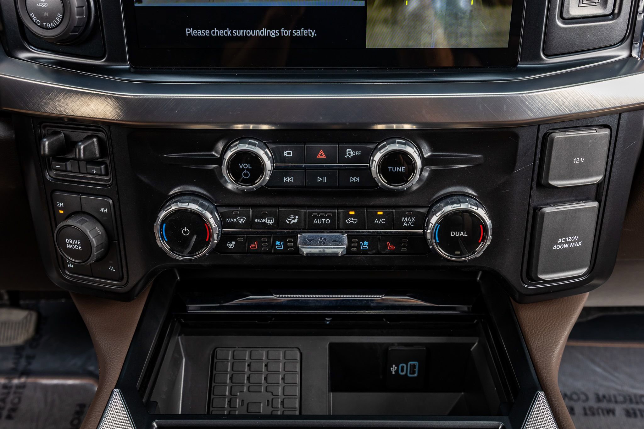 Used 2026 Ford F250 King Ranch w/ Chrome Package image 26