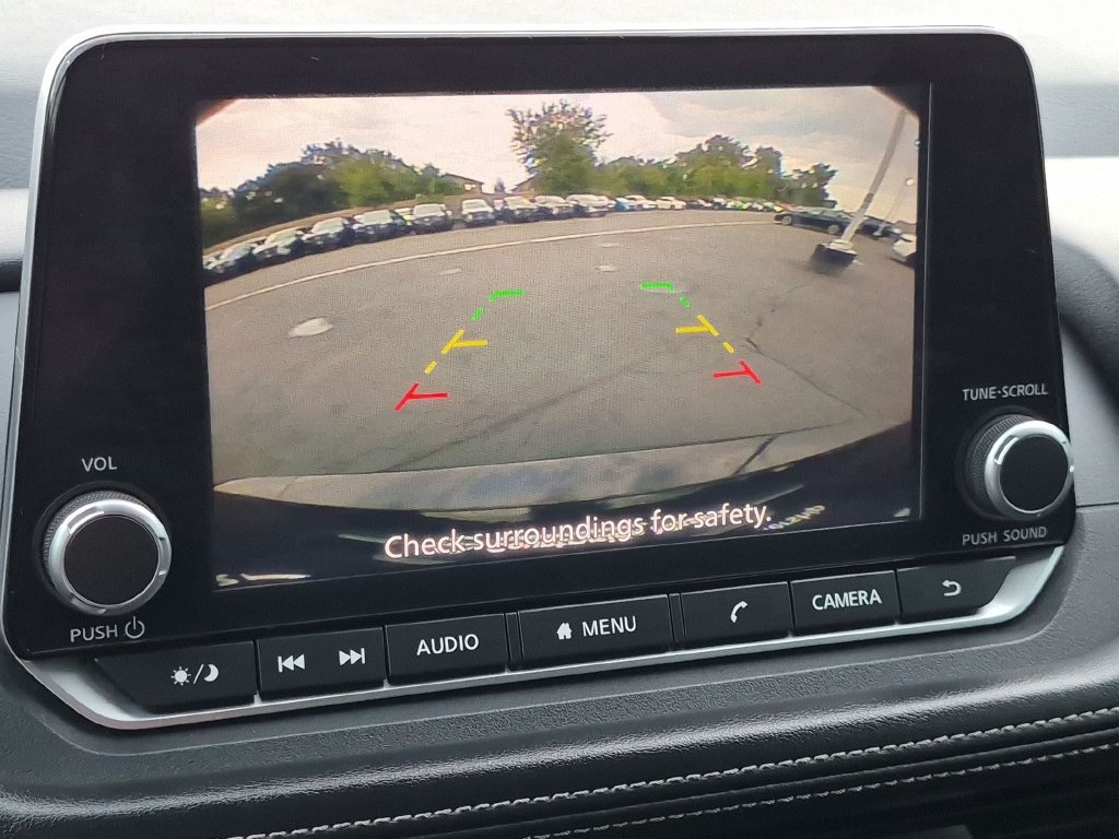 Used 2024 Nissan Rogue SV w/ SV Premium Package FWD image 20