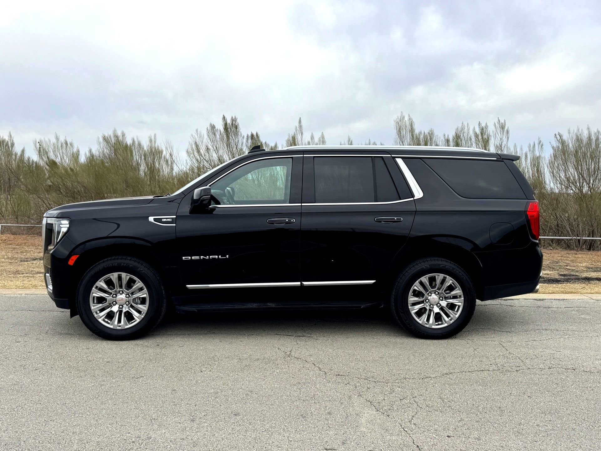 Used 2024 GMC Yukon Denali image 11