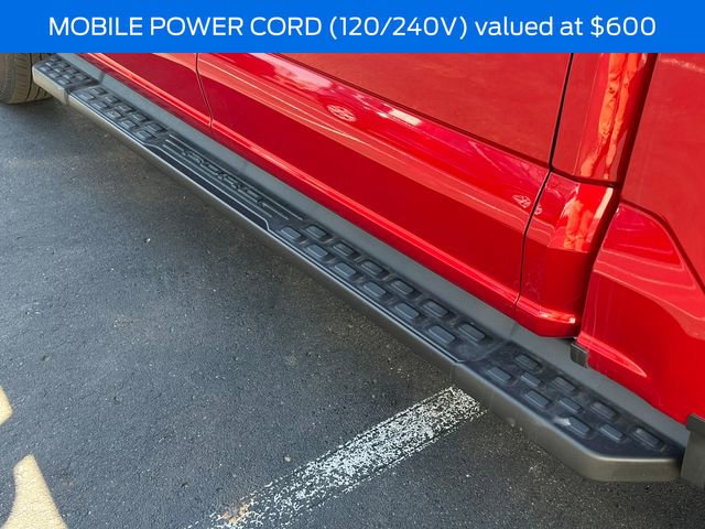 New 2025 Ford F150 Lightning Flash AWD/4WD image 9