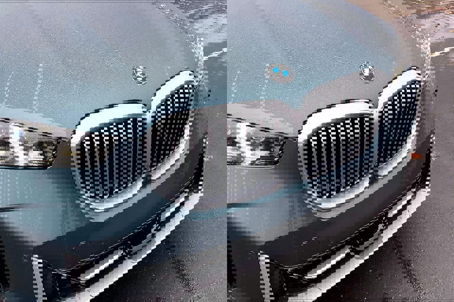 Used 2025 BMW X5 xDrive40i w/ Parking Assistance Package image 29