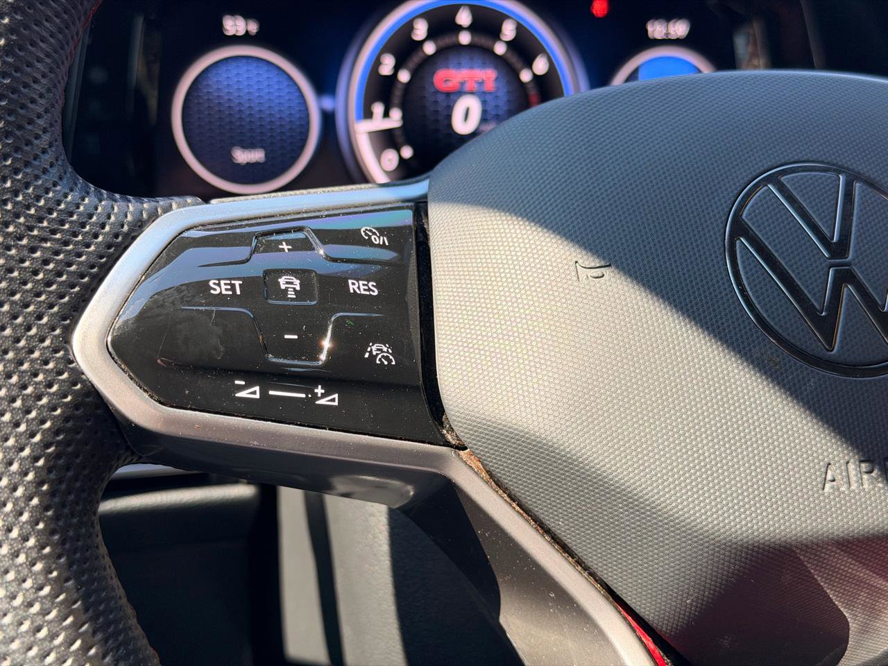 Used 2023 Volkswagen GTI 40th Anniversary Edition image 19