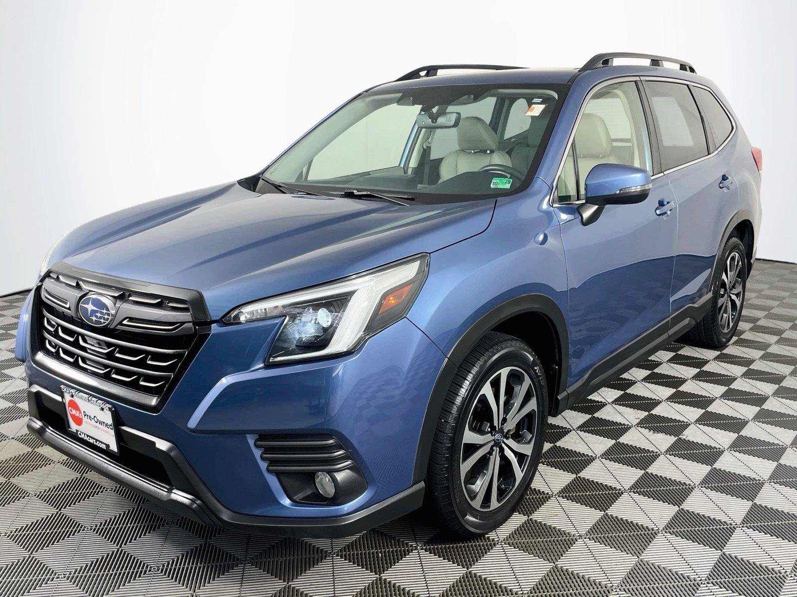 Certified 2023 Subaru Forester Limited AWD/4WD image 3