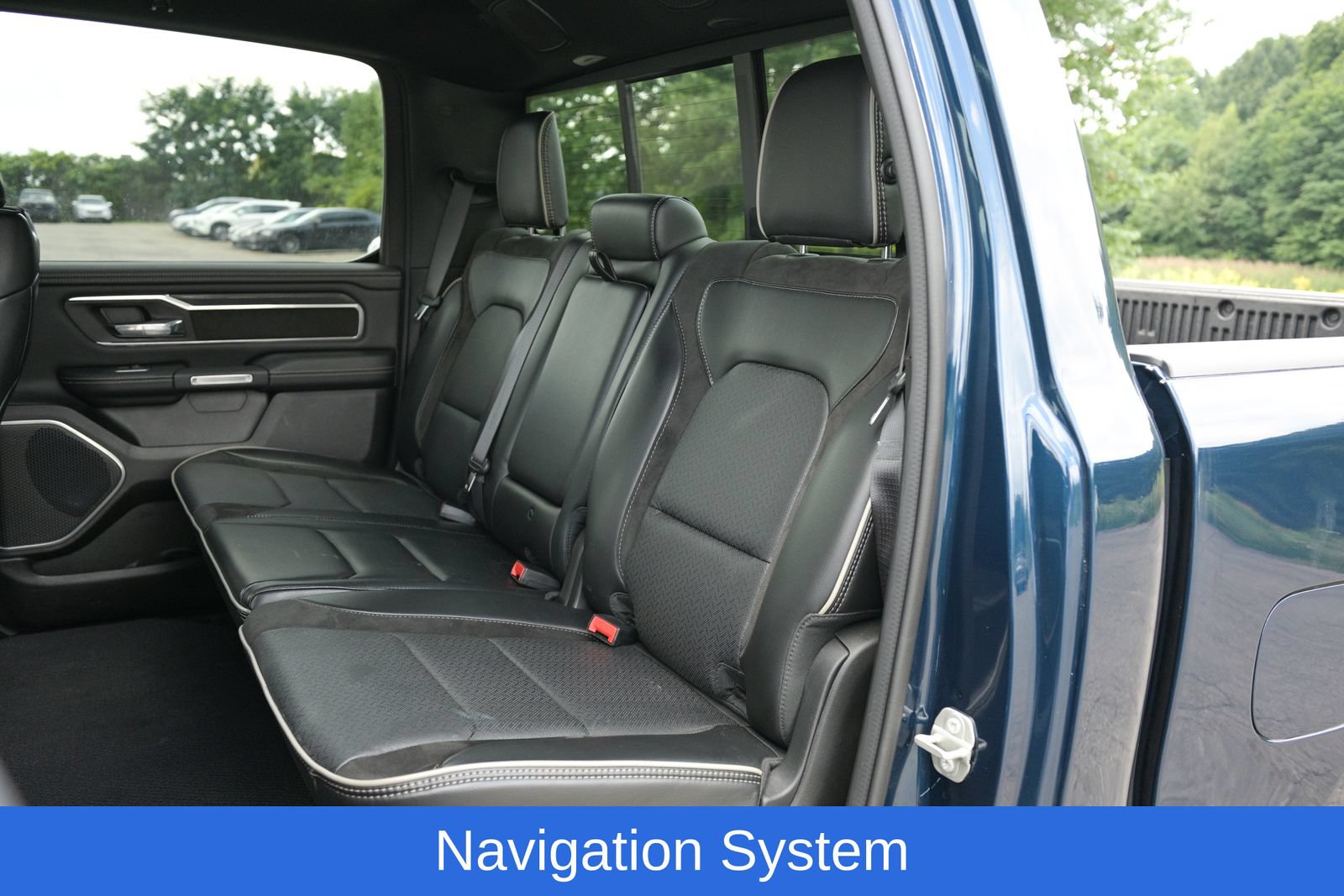Used 2023 RAM 1500 Laramie AWD/4WD image 27