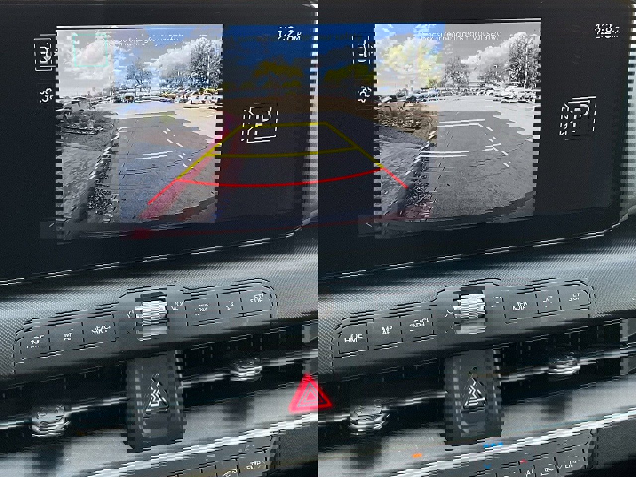 Used 2025 Kia K4 LXS image 30