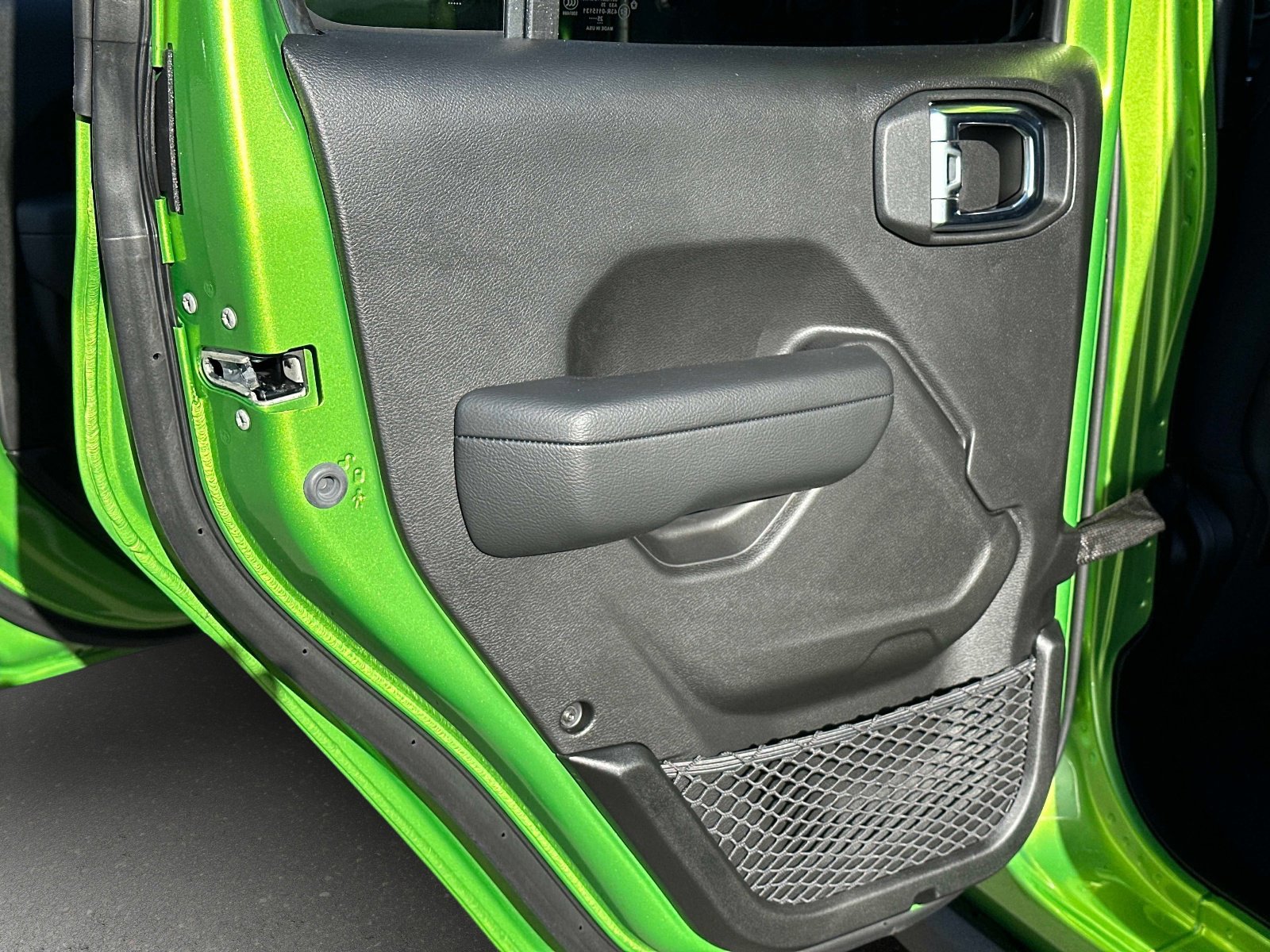 New 2026 Jeep Gladiator Mojave w/ Steel Bumper Group image 13